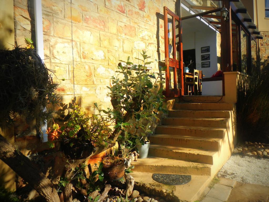 Stone Cottage Self-Catering Apartments Plettenberg Bay Room photo